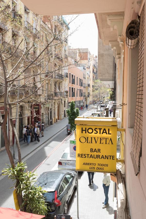 Hostal Oliveta Barcelona Bagian luar foto